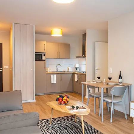 Résidence Services Seniors Les Boréales Aparthotel 4*