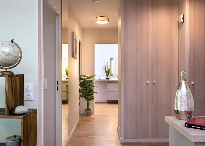 Les Boreales - & Restaurant Aparthotel Rouen